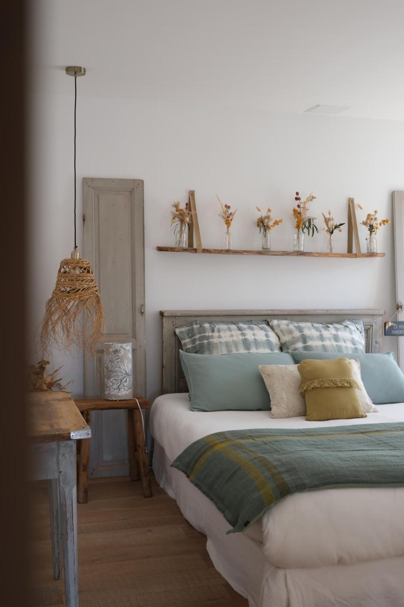 La Petite Parenthese Bed & Breakfast Chaveyriat Eksteriør bilde